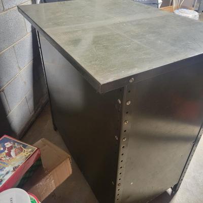 Small Metal Storage Cabinet (BS2-DW)