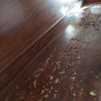 Vintage French Provincial China Hutch (B3-BBL)