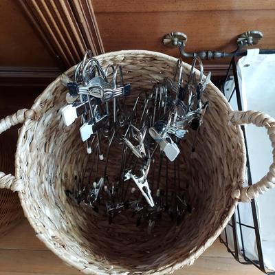 Closet Accessories Including Laundry Hampers, Shoe Rack and Storage Baskets (B3-BBL)