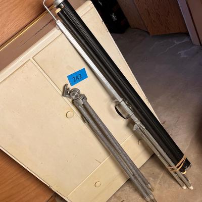 Camera tripod & Movie Screen