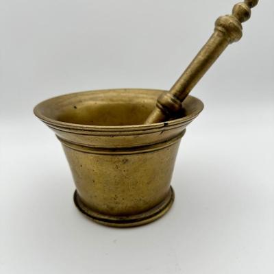 Antique European Solid Heavy Brass Apothecary Mortar and Pestle