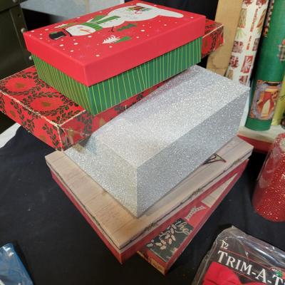 Christmas Wrapping Paper, Bows, Gift Bags & More (BS2-DW)