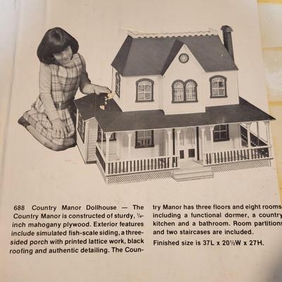 SkilCraft Country Manor Dollhouse Kit (BS2-DW)