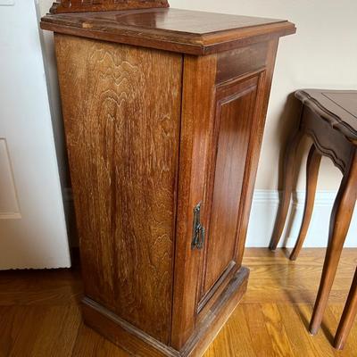 Antique Victorian walnut bedside cabinet