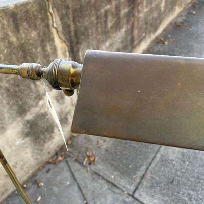 Brass Floor lamp, adjustable