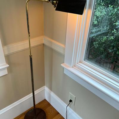 Brass Floor lamp, adjustable