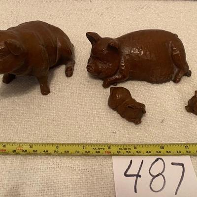Wood Piggies