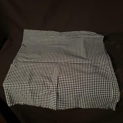 Tablecloths & More (B2-MG)