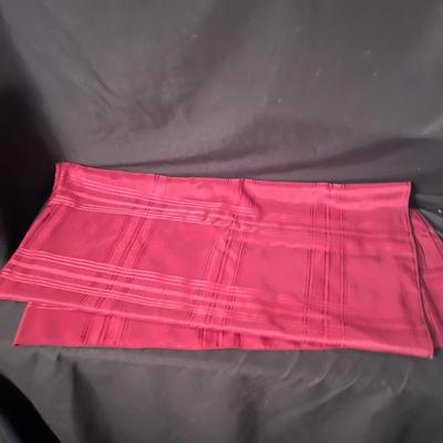 Tablecloths & More (B2-MG)