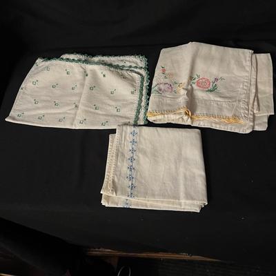 Tablecloths & More (B2-MG)