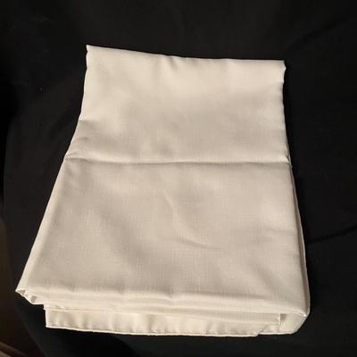 Tablecloths & More (B2-MG)