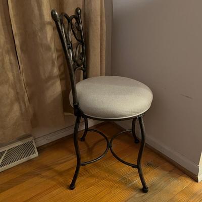 Stone Top Table, Chair & Clocks (B3-MG)