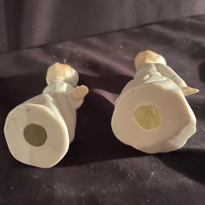 Kissing Figurines (B3-MG)