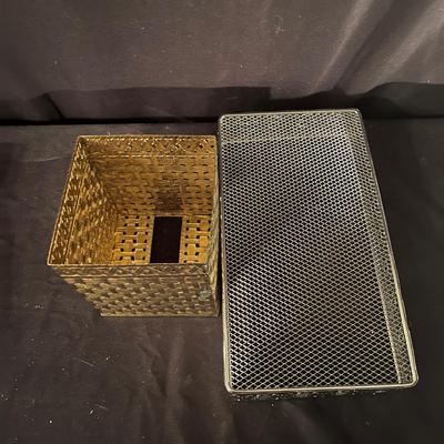 Vanity Items (B3-MG)