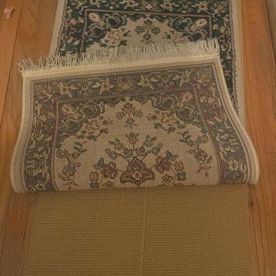 Three Area Rugs (B3-MG)