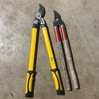 Garden Tools w/ Trellises, Tomato Cages, & More (BS1-MG)