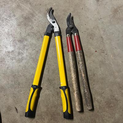 Garden Tools w/ Trellises, Tomato Cages, & More (BS1-MG)