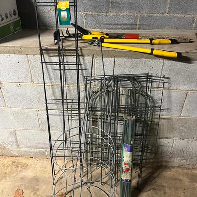 Garden Tools w/ Trellises, Tomato Cages, & More (BS1-MG)