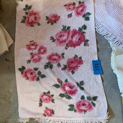 Cute roses Area rug