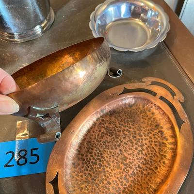 Lot of metal ware