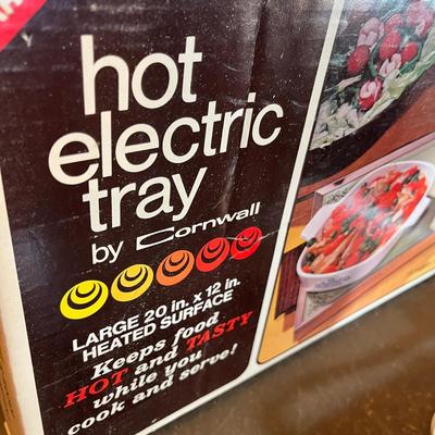 2 Electric Hot Trays
