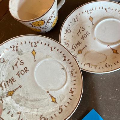 Cups Saucers & Mugs