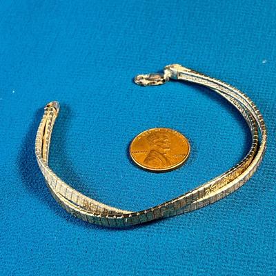 .925 SILVER TWO-BAND BRACELET WITH SPARKLY INCISED DETAIL