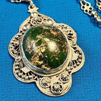 EXCEPTIONAL SILVER AND TURQUOISE PENDANT NECKLACE FANCY FILIGREE SURROUND AND CHAIN