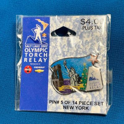 NEW IN PACKAGE 2002 OLYMPIC TORCH RELAY - NEW YORK PIN  #5 OF 14 PIECE SET