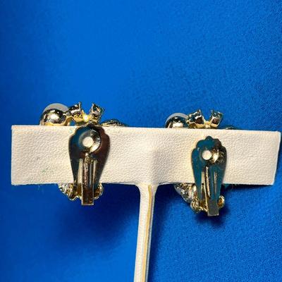 VINTAGE CLUSTER FAUX PEARL AND RHINESTONE EARRINGS