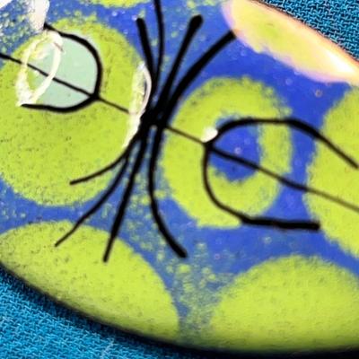 MODERN STYLE ARTSY ENAMELED PIN BLUE AND GREEN