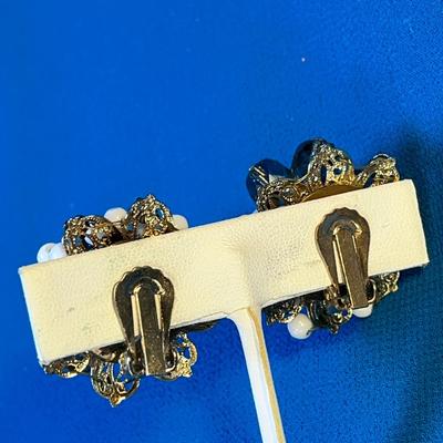 VINTAGE SMOKY GLASS FACETED BEADS, WHITE BEADS & CLEAR RHINESTONE CLUSTER EARRINGS