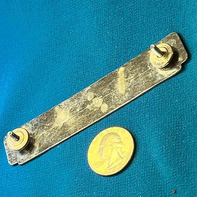 VINTAGE GARRETT FREIGHTLINES ENAMELED METAL UNIFORM BADGE