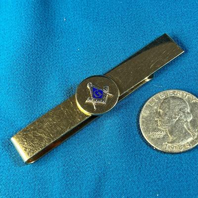 GOLDTONE ENAMELED MASONIC SYMBOL TIE BAR