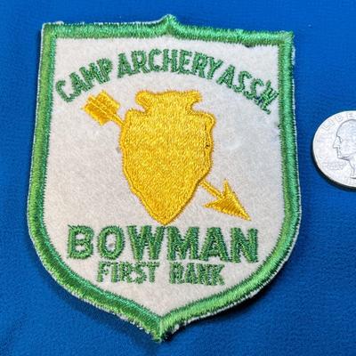 CAMP ARCHERY ASS'N. BOWMAN FIRST RANK EMBROIDERED PATCH