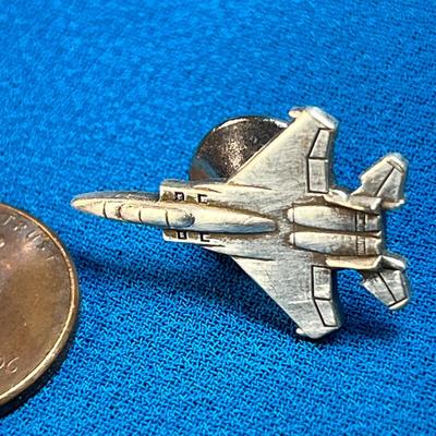 JET FIGHTER AIRPLANE LAPEL PIN