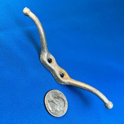 ALUMINUM CORD DOUBLE HOOK 