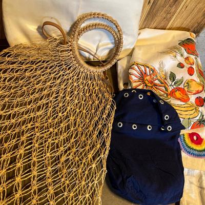 Material & linens