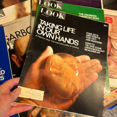 Vintage Look magazines