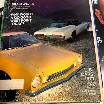 Vintage Look magazines