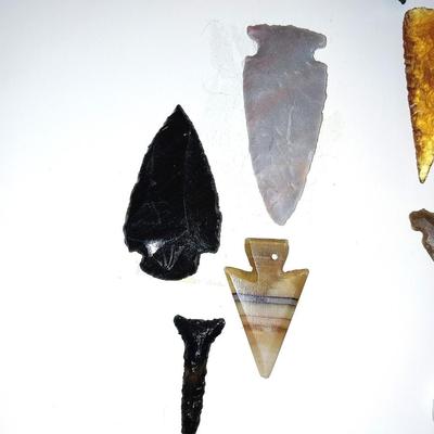 NICE VARIETY OF ARROWHEADS