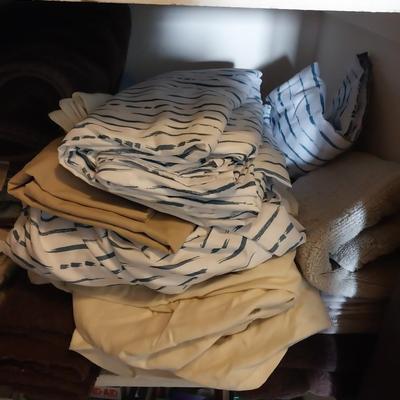 BATH & HAND TOWELS, WASH CLOTHS, QUEEN SHEETS