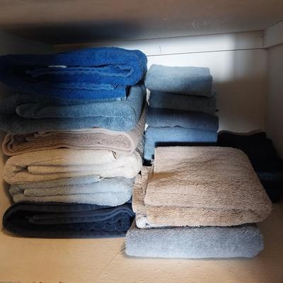 BATH & HAND TOWELS, WASH CLOTHS AND THROW BLANKET