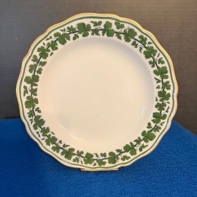 Antique Meissen Green Ivy Vine Leaf Hand-Painted Porcelain 44 Piece Set