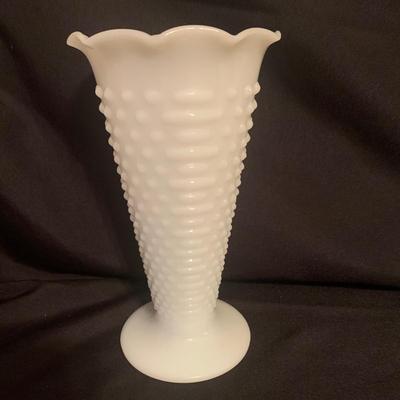 Westmoreland and Kemple Glass Co. Milk Glass Selection (B2-KW)