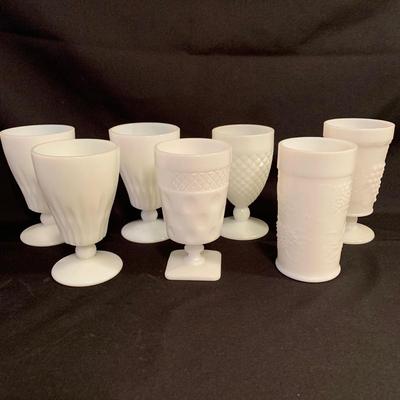 Indiana Glass Co. Milk Glass plus More (B2-KW)