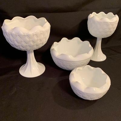 Indiana Glass Co. Milk Glass plus More (B2-KW)