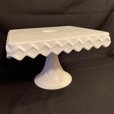 Indiana Glass Co. Milk Glass plus More (B2-KW)