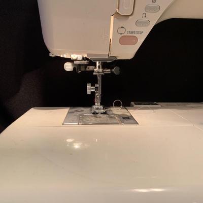 Janome Memory Craft 5000 Sewing Machine (B2-KW)