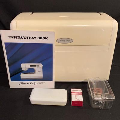 Janome Memory Craft 5000 Sewing Machine (B2-KW)